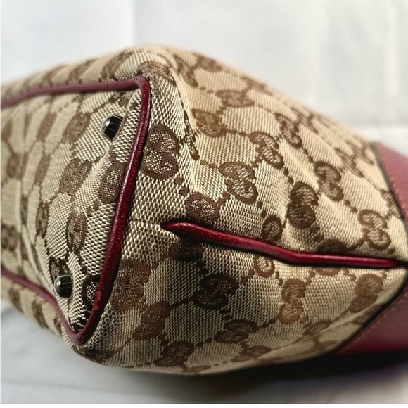 Gucci vintage Red and Brown Monogram Tote Bag - Picture 5 of 10